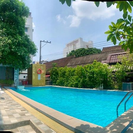 Thapaeplacehotel Chiang Mai Zewnętrze zdjęcie