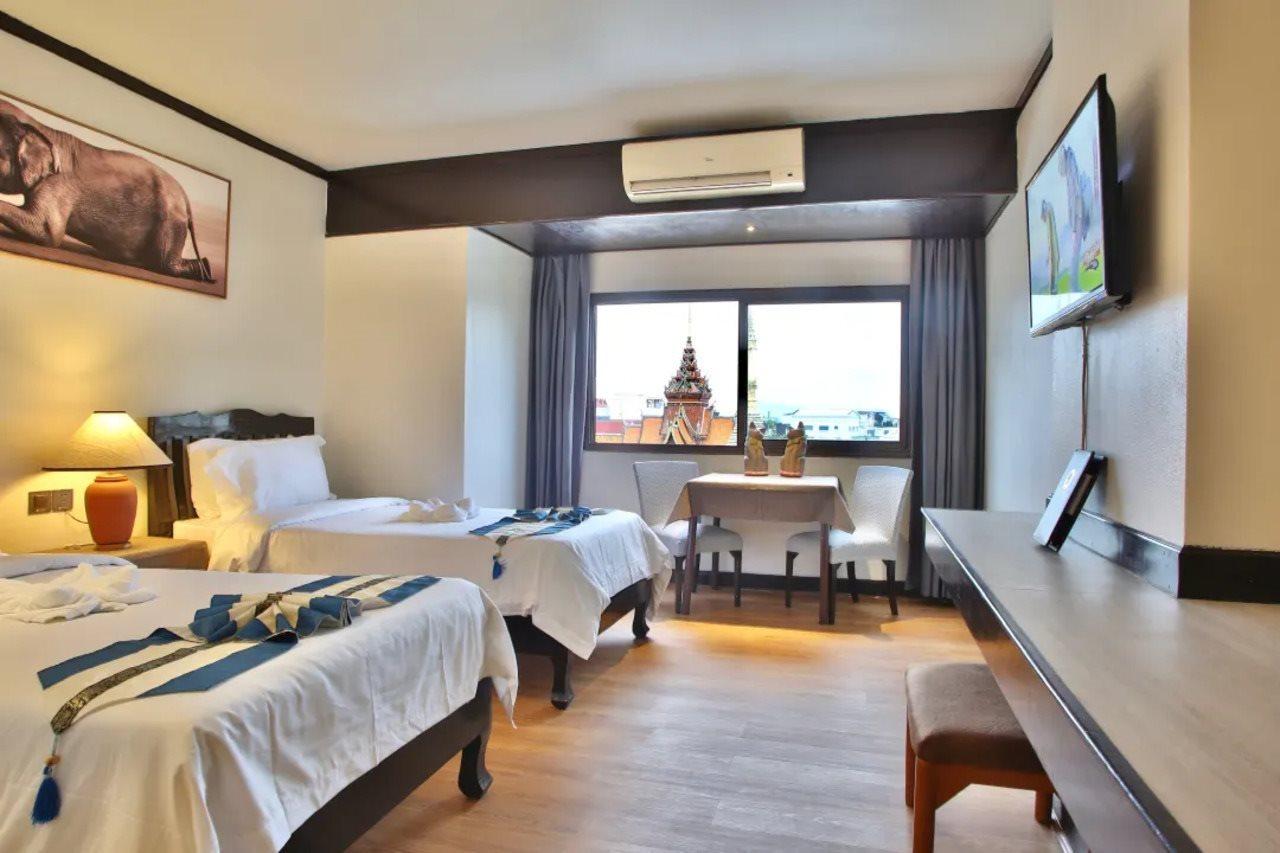 Thapaeplacehotel Chiang Mai Zewnętrze zdjęcie