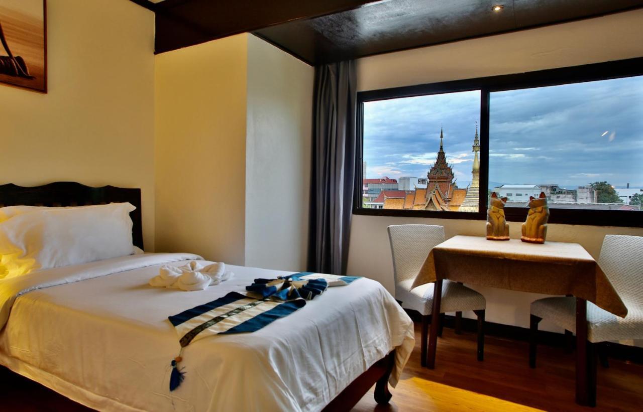 Thapaeplacehotel Chiang Mai Zewnętrze zdjęcie