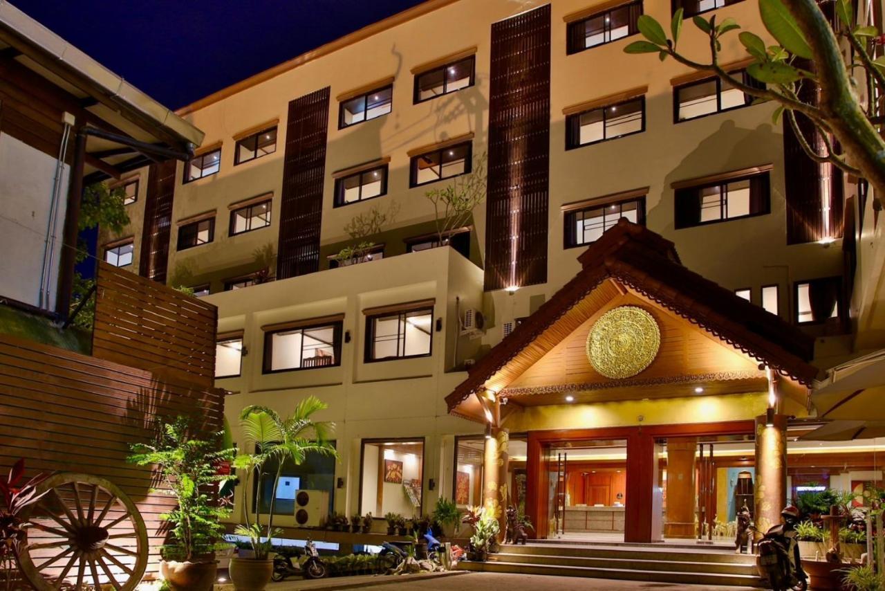 Thapaeplacehotel Chiang Mai Zewnętrze zdjęcie