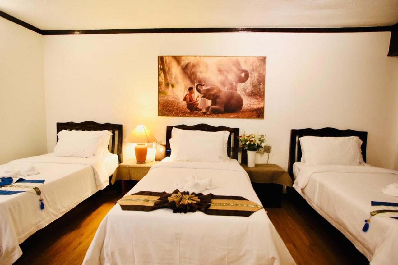 Thapaeplacehotel Chiang Mai Zewnętrze zdjęcie