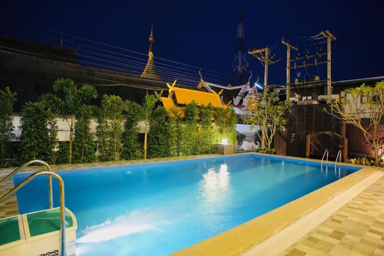 Thapaeplacehotel Chiang Mai Zewnętrze zdjęcie