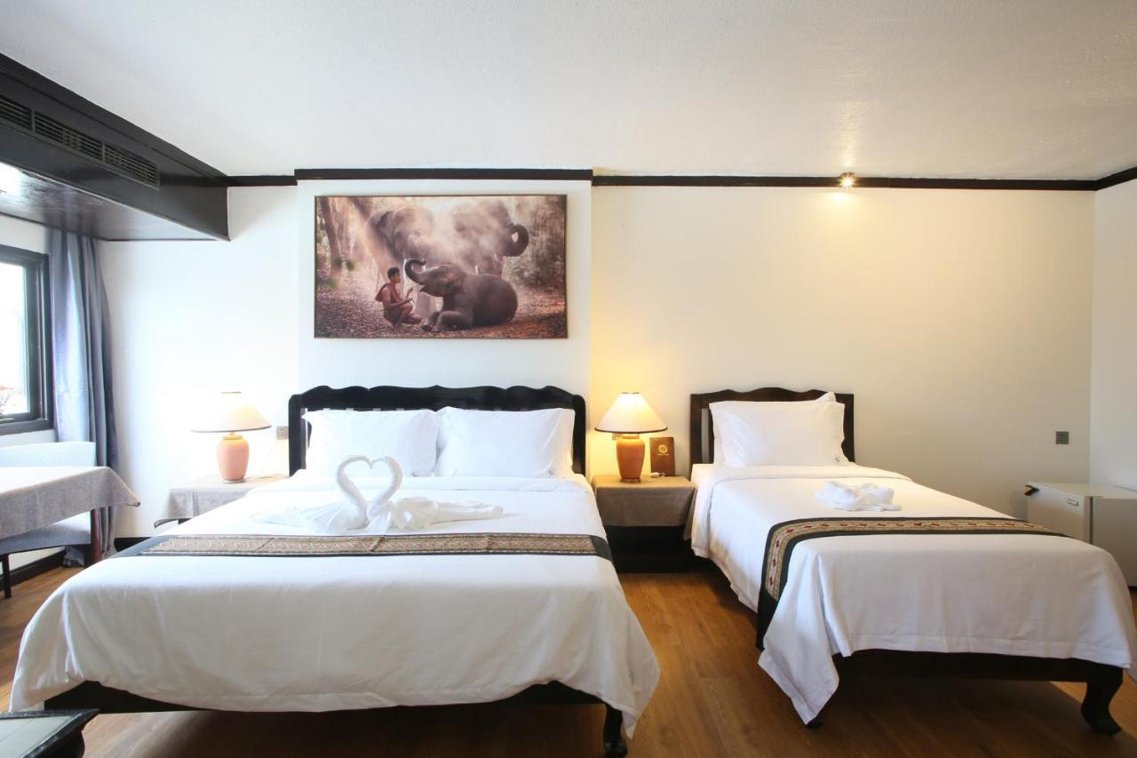 Thapaeplacehotel Chiang Mai Zewnętrze zdjęcie