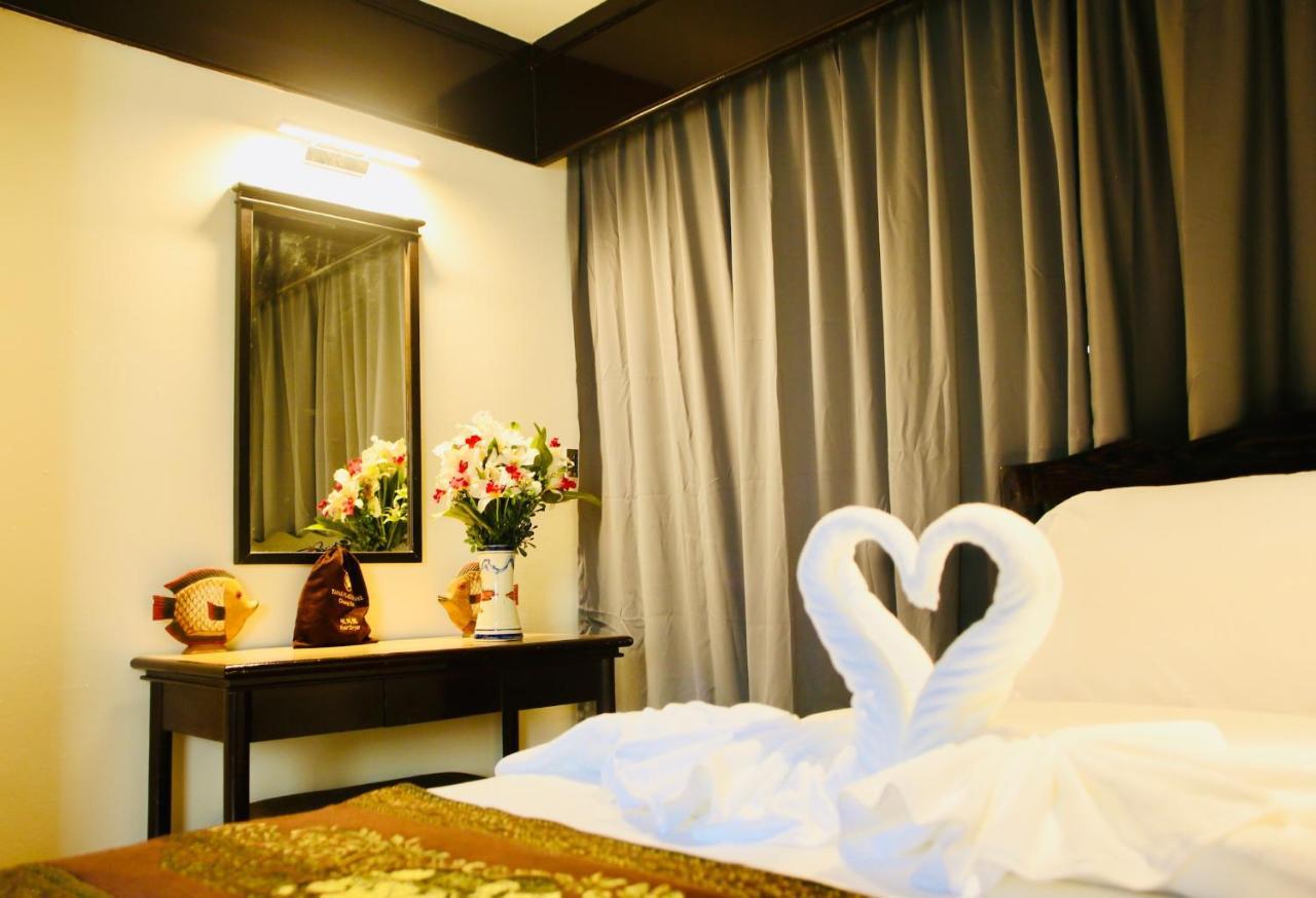 Thapaeplacehotel Chiang Mai Zewnętrze zdjęcie