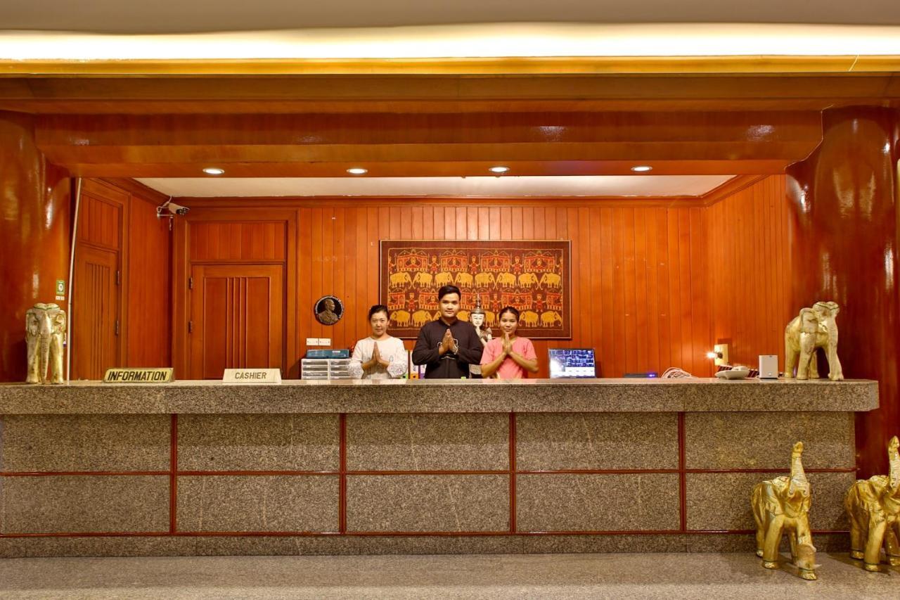 Thapaeplacehotel Chiang Mai Zewnętrze zdjęcie