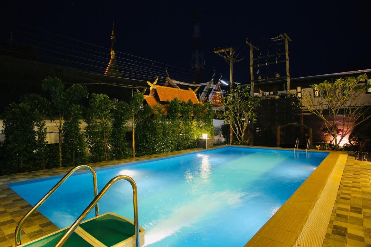 Thapaeplacehotel Chiang Mai Zewnętrze zdjęcie