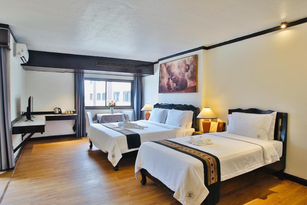 Thapaeplacehotel Chiang Mai Zewnętrze zdjęcie